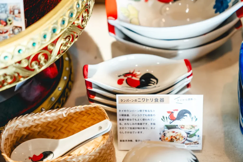 ラフエイジア ニワトリ