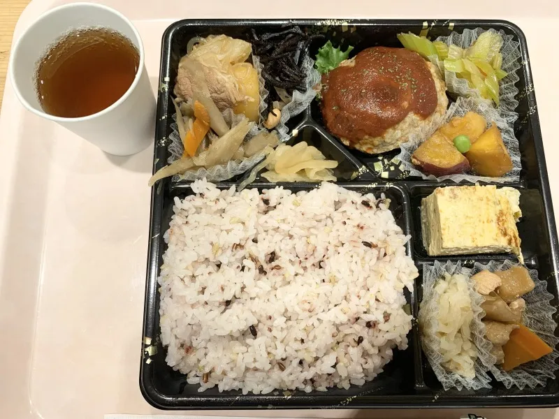 咲菜　お弁当①