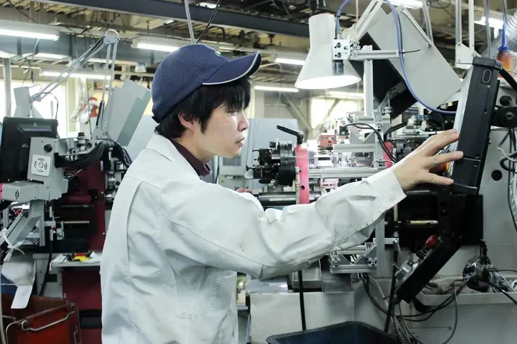 三協精器工業 バネ職人2