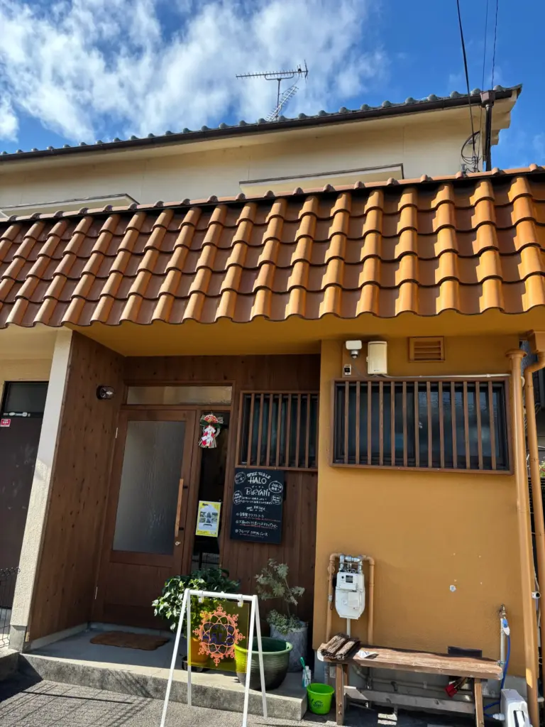 スパイステーブルHALO-外観