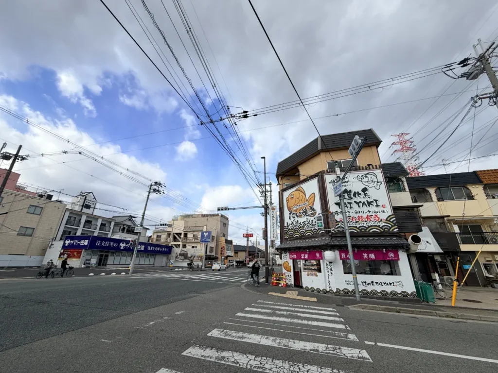 「たい焼きレボリューション」の外観引き