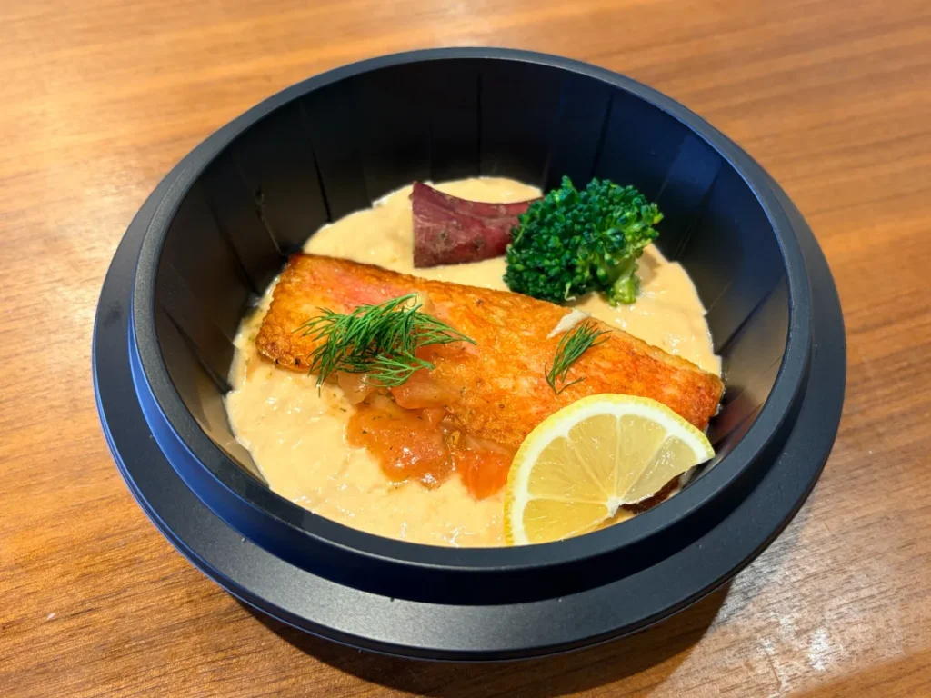 「TAWALABO TO GO」の魚料理
