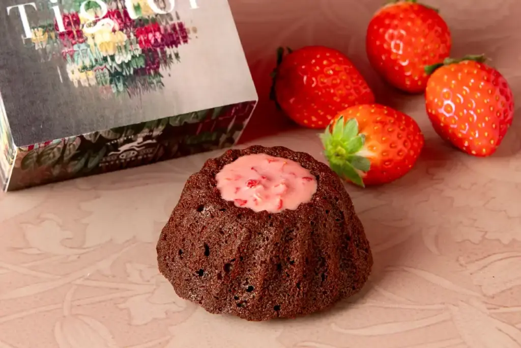 PATISSERIE TOOTH TOOTH