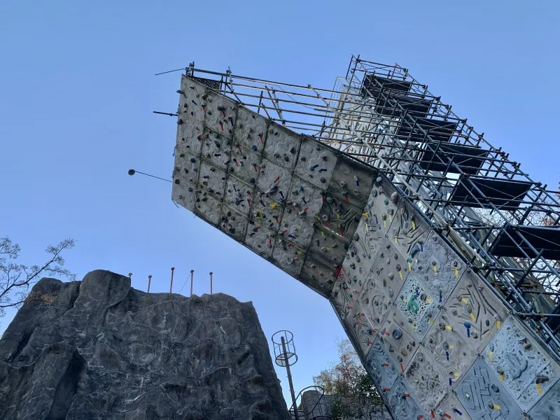 登山研究所　斜めの壁
