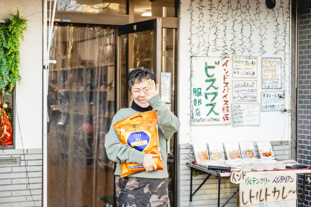 ビスワス エイコさん02