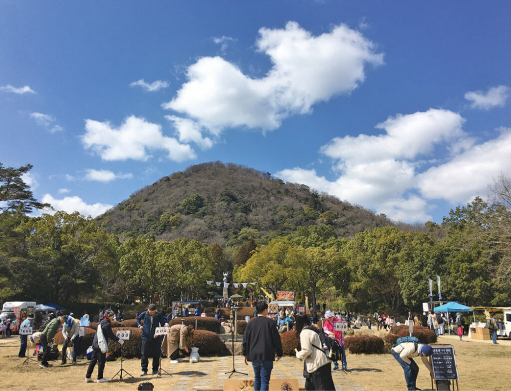 阪急ハイキング。甲山森林公園「はるまつり」に参加しよう！「夙川上流緑道から北山貯水池・甲山コース」3月8日（日）開催