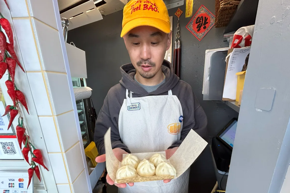 地元・吹田の思い出の味に。一坪半のスペースで営む「豚まんハウスBAO」
