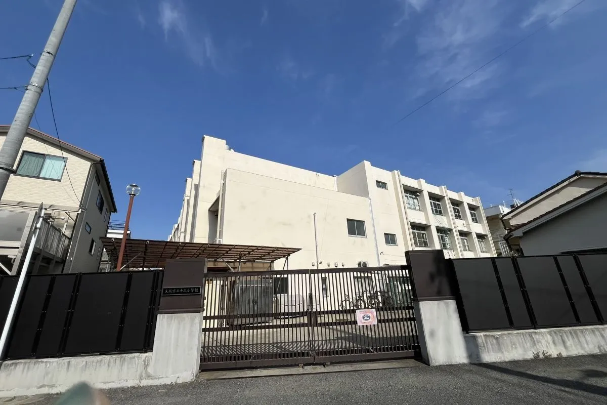 こどもも大人も集まれ！十三小でeスポーツを体験しよう