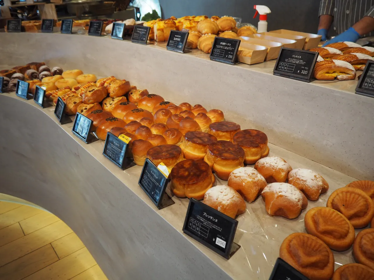 西宮・出屋敷のテラスベーカリー＆カフェ（TERRAS Bakery＆Cafe） おすすめパンとアクセスを徹底解説！