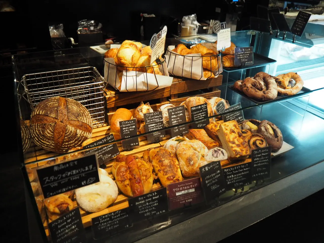 食べログ百名店 京都・烏丸御池のル・プチメック（Le Petit Mec）御池店 おすすめパンとアクセスを徹底解説！