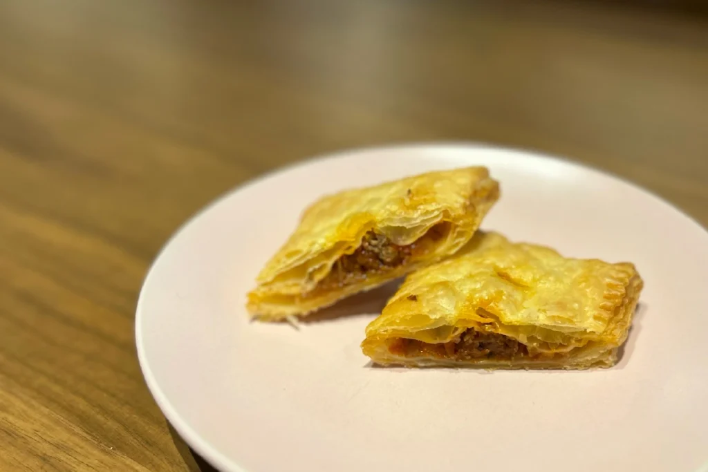 Risaku cafe ミートパイ