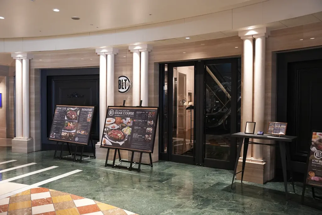 BLT STEAK OSAKA 大阪店の外観