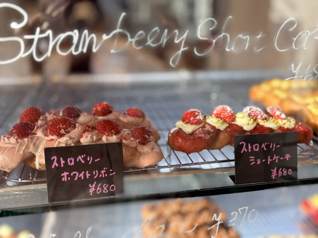 「BONTEMPS 尼崎店」のショーケース