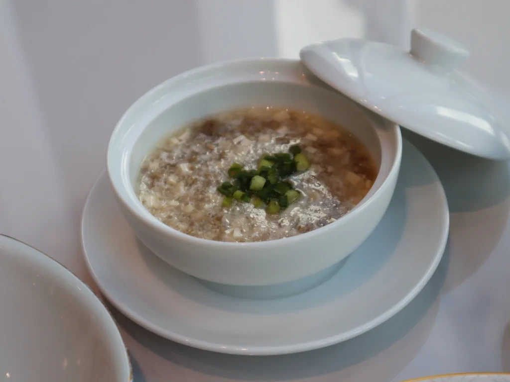 ドンパオ　ひき肉と豆腐のスープ