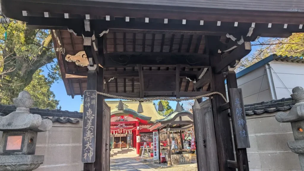 呉服神社の外観