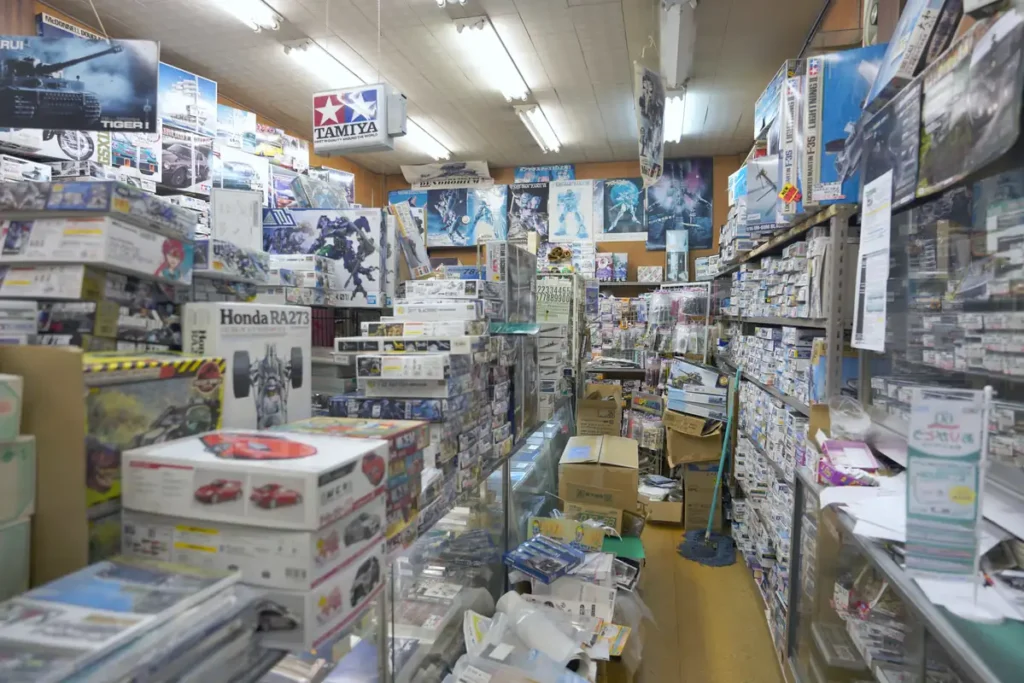 イシイ模型　内観