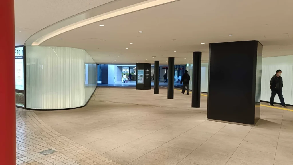 カプリチョーザ ＫＩＴＴＥ大阪店　アクセス２