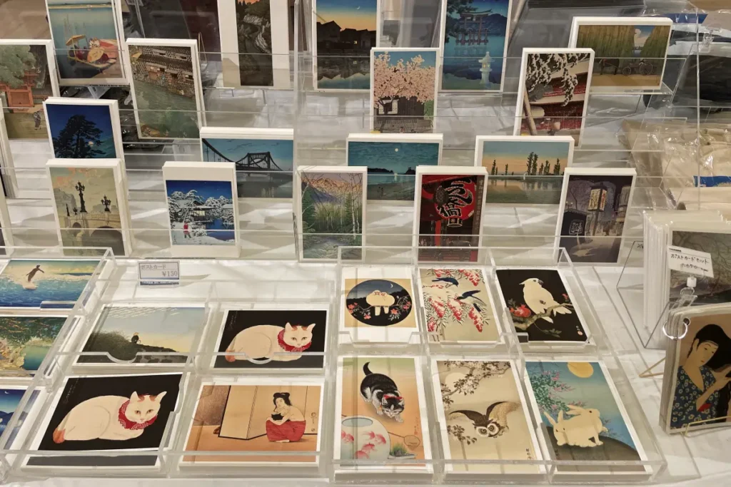 ミュージアムショップで販売中のポストカード