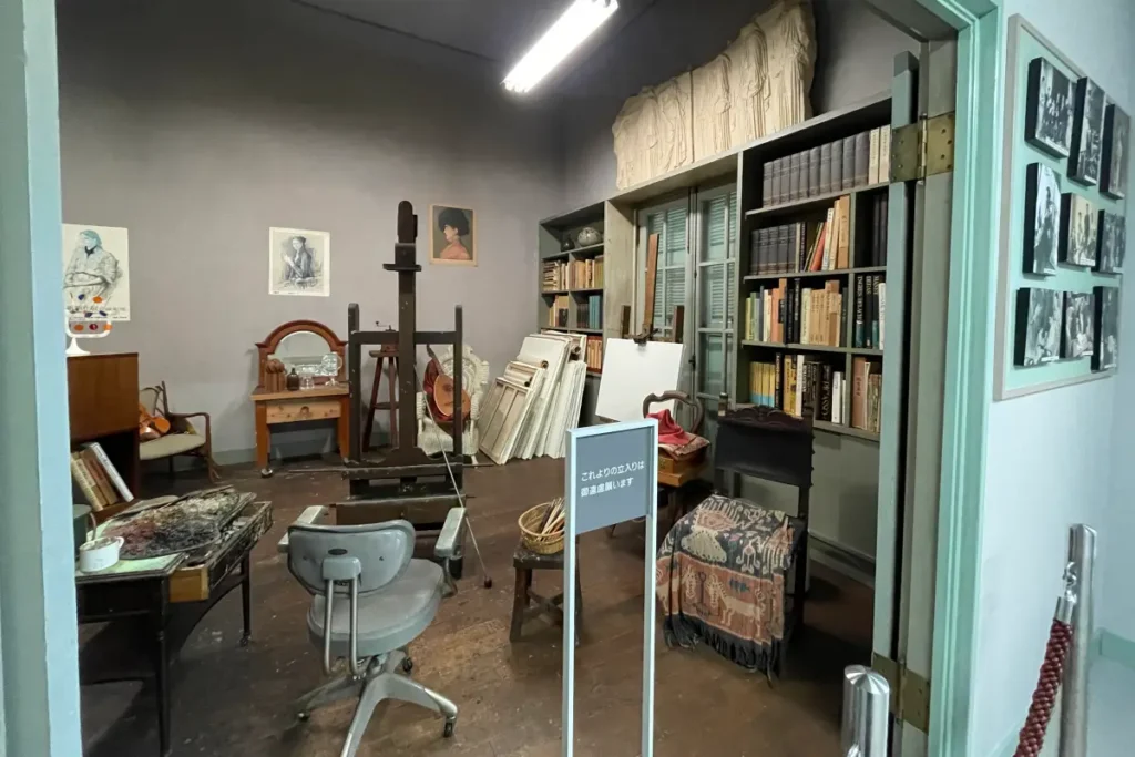小磯良平のアトリエ
