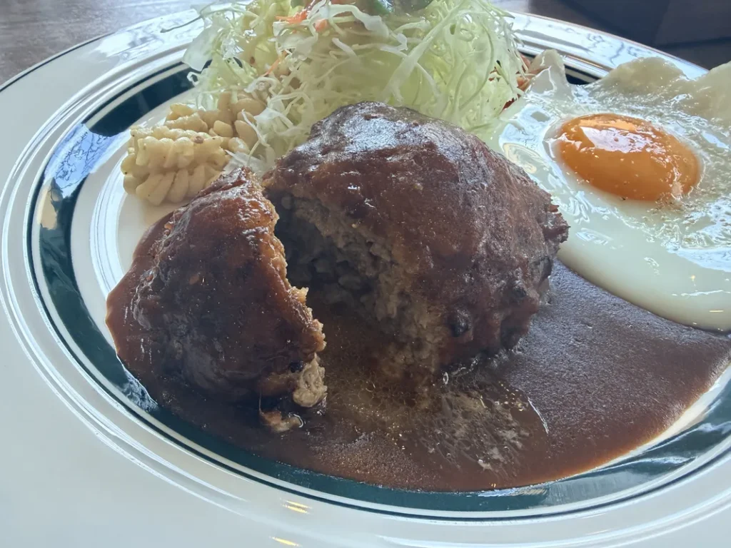 「MARGOSE」のハンバーグ