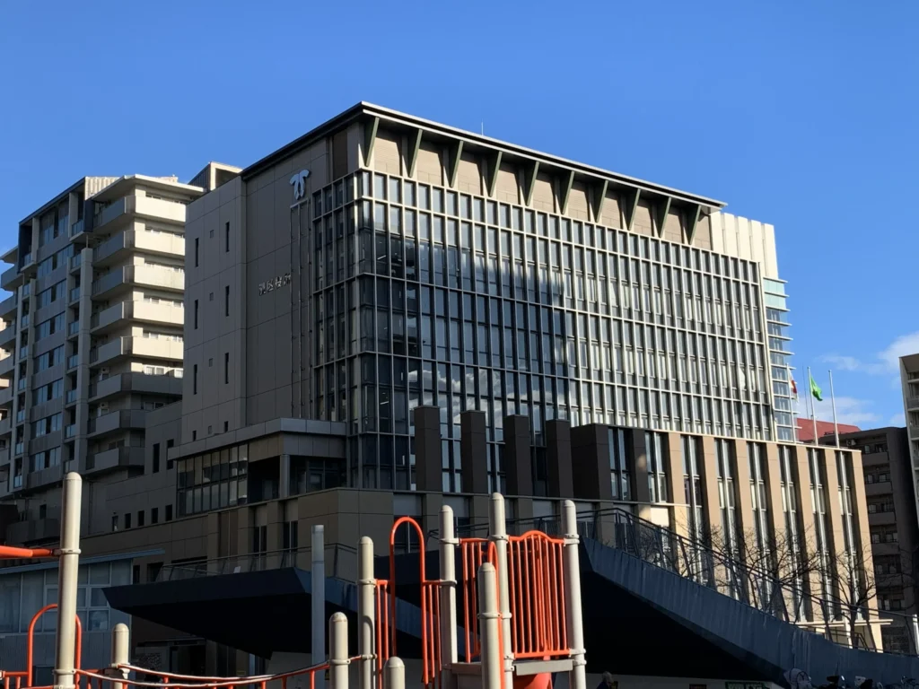 灘区役所　外観