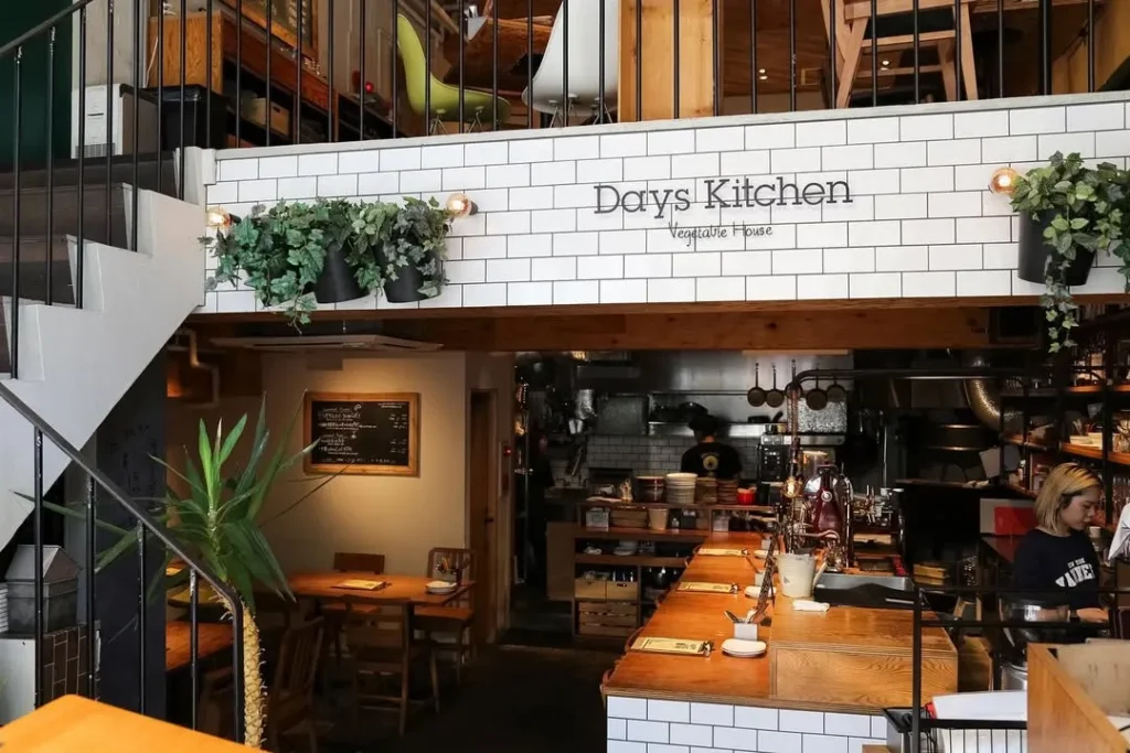 Days Kitchen Vegetable House（デイズキッチンベジタブルハウス）の内観