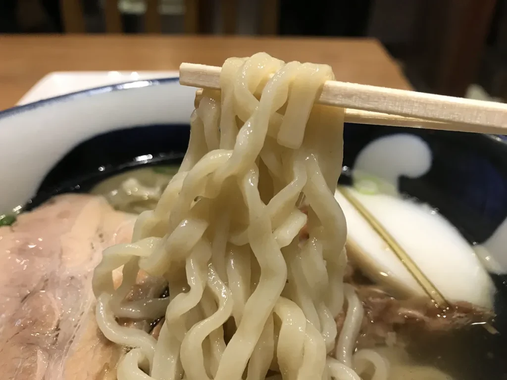 特製鯵フライと沖縄SOBAR がんじゅー 沖縄そば