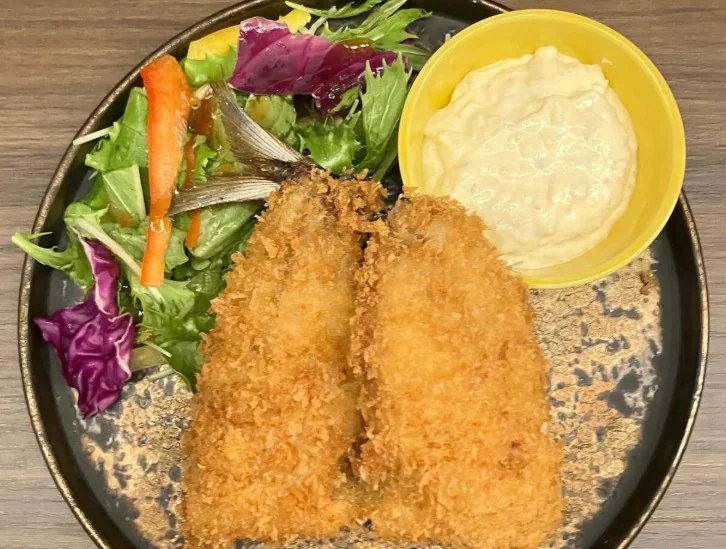 小野の離れ アジフライ