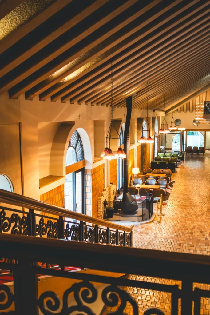 千里阪急ホテル内観 式場前2