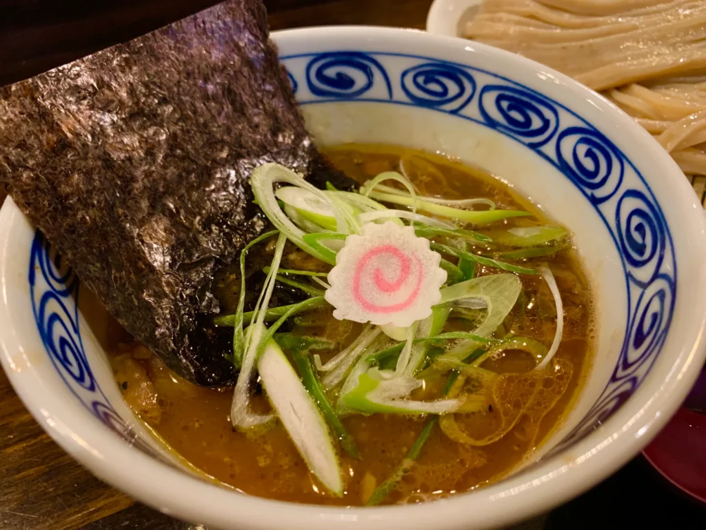 中華そば繁田 醤油スープ