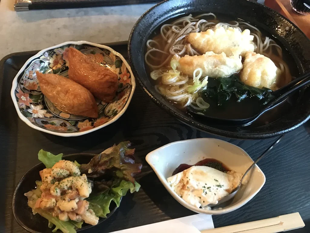 バッテラロック×ソバサンカク(大阪市福島区・阪神クレセントビル南向い)