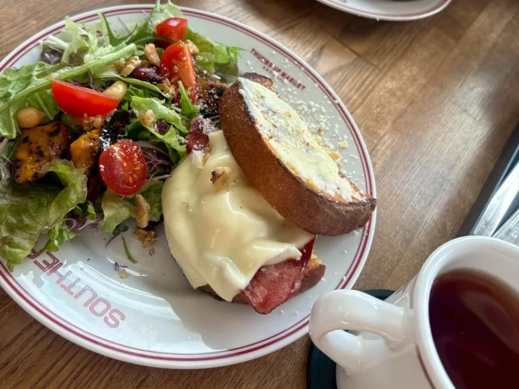 「SOUTHEAST」のモーニングのクロックムッシュ