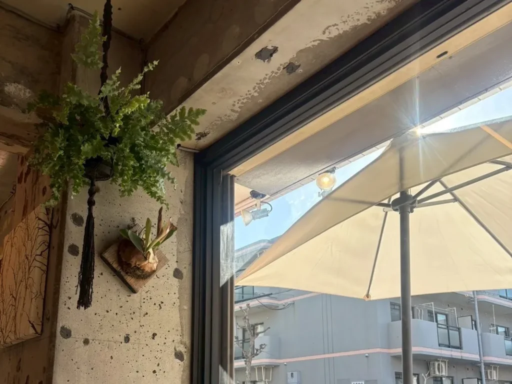 「SOUTHEAST」の内観