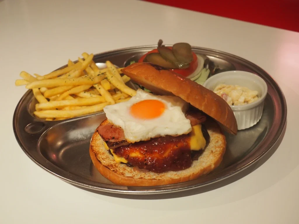 高槻バーガー　T’s Diner 　１