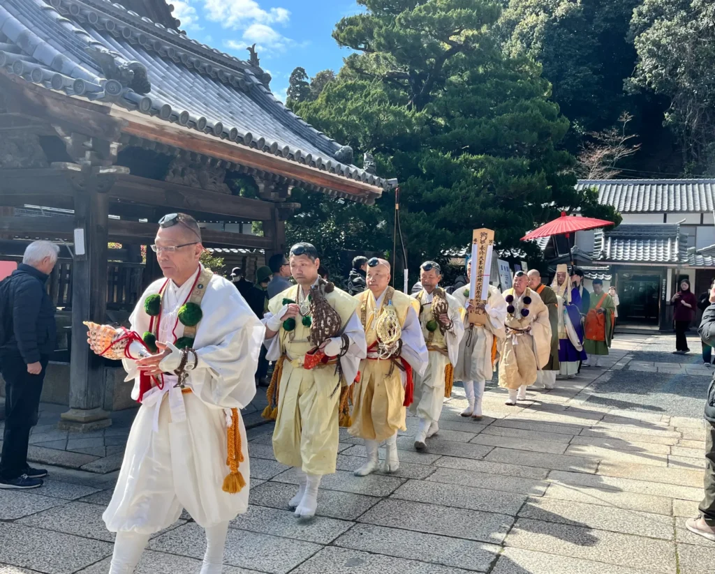柳谷観音寺厄除け行事 開眼大護摩供　山伏