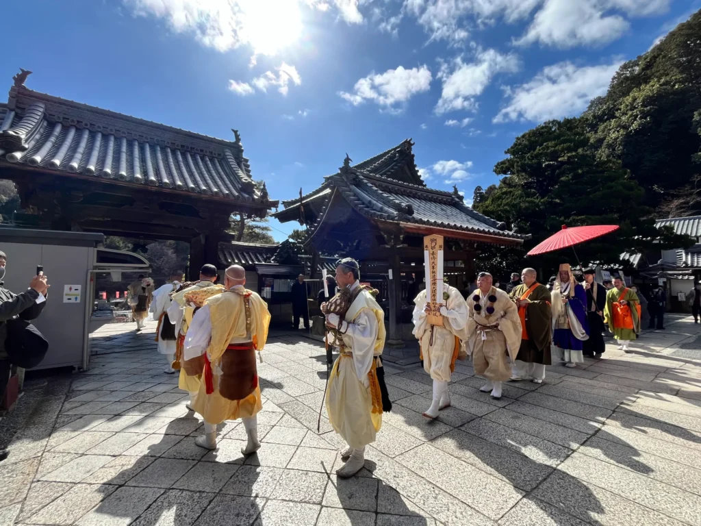 柳谷観音寺厄除け行事 開眼大護摩供　山伏