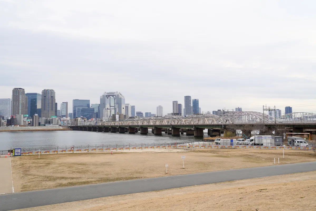 淀川区の最南端には何がある？ 南方から十三まで淀川沿いで自然と都会を感じてきた