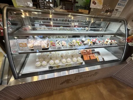 フルリール_ケーキ