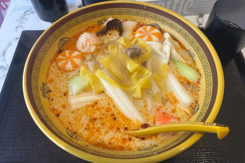 秋さんの麻辣烫のマーラータン