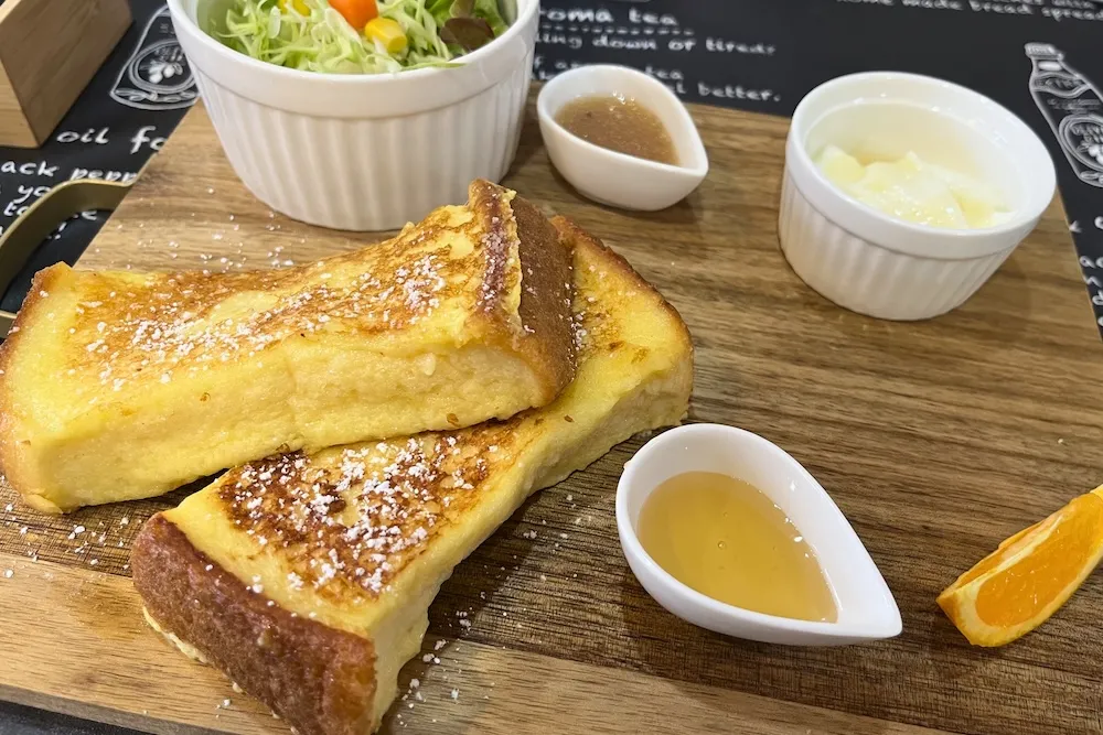 茨木市にあるカフェBonPetitのモーニング