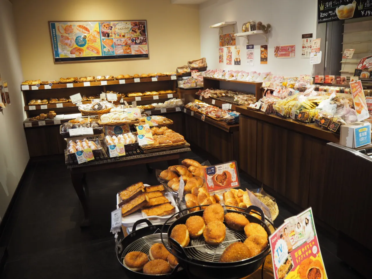 大阪・本町の人気店 ブーランジェリー カワ（Boulangerie Kawa）本町南店 おすすめパンとアクセスを徹底解説！