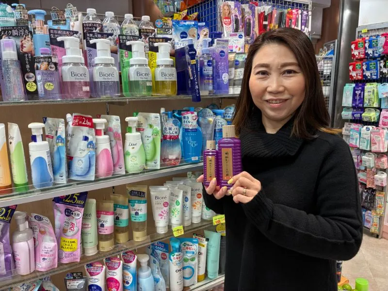 ジェンヌ御用達のメイクアイテムを宝塚のお店で発見。使ってみたら…