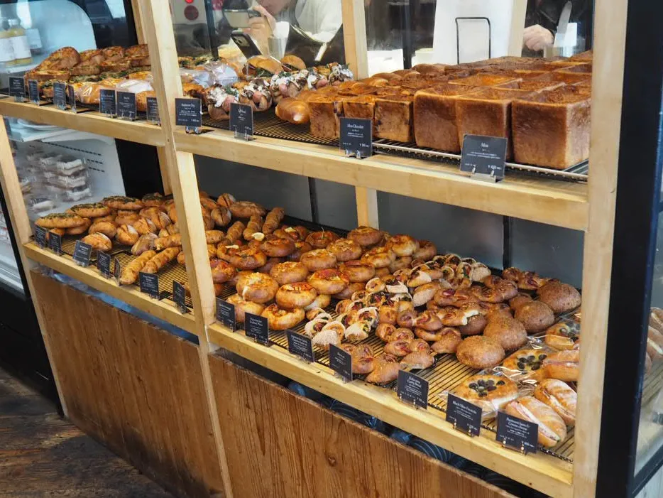 大阪・谷町の人気ベーカリー パンとエスプレッソと南森町交差点 おすすめパンとアクセスを徹底解説！