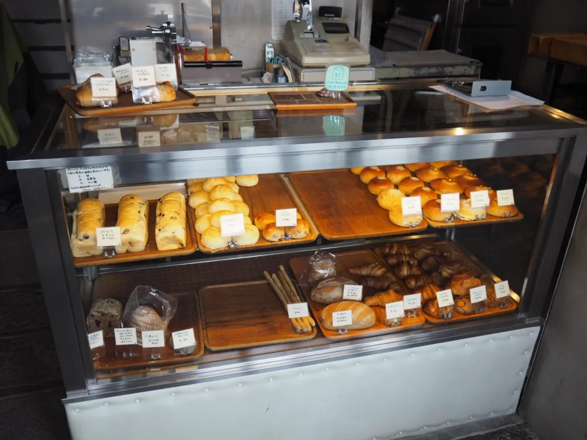 京都・丸太町の隠れた名店 ボン・ボランテ （bonne volonte） おすすめパンとアクセスを徹底解説！