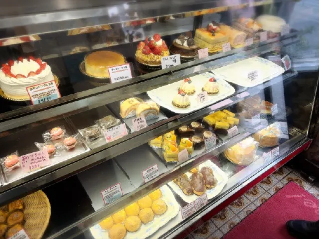 フォンテーヌヤマダのショーケース