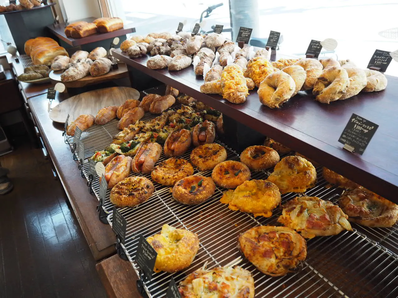 京都・丸太町の名店ポワンプールポワン（pointpourpoint） おすすめパンとアクセスを徹底解説！