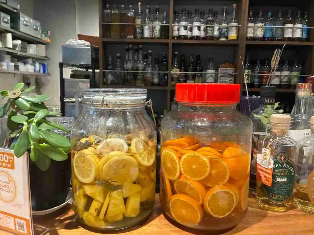 Bar SOLT minami　フルーツを付けたお酒