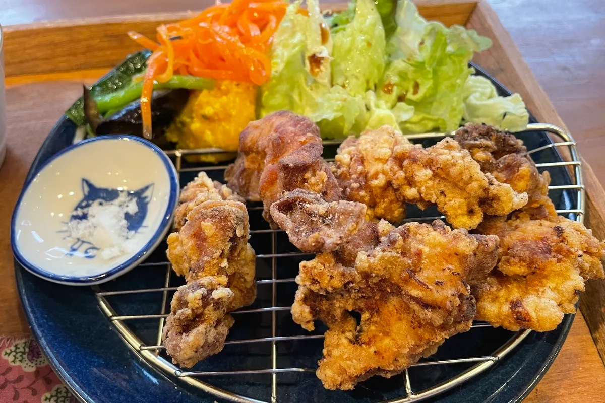 食物アレルギーでも食事を選べる！魚崎中町「Cafe Mutter」9周年