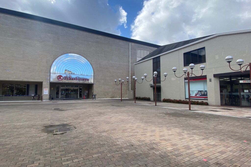 ラクセーヌ広場