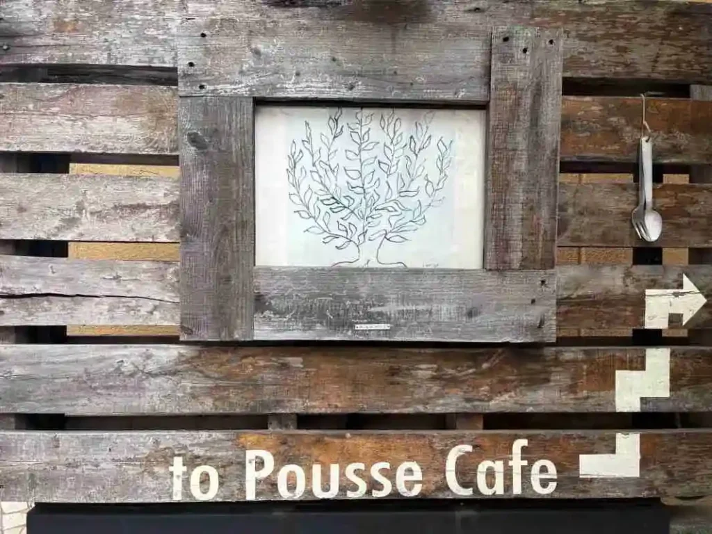 プースカフェ 看板